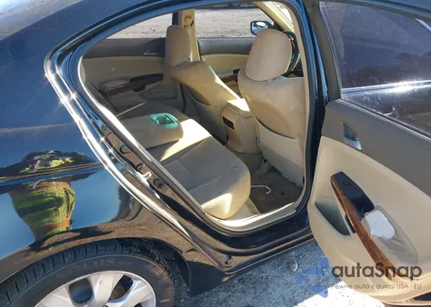 2010 Honda Accord 2.4 Ex from USA, damaged, VIN 1HGCP2F74AA068257